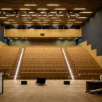 Pourquoi cet auditorium bruxellois de 300 places attire-t-il autant les organisateurs ?